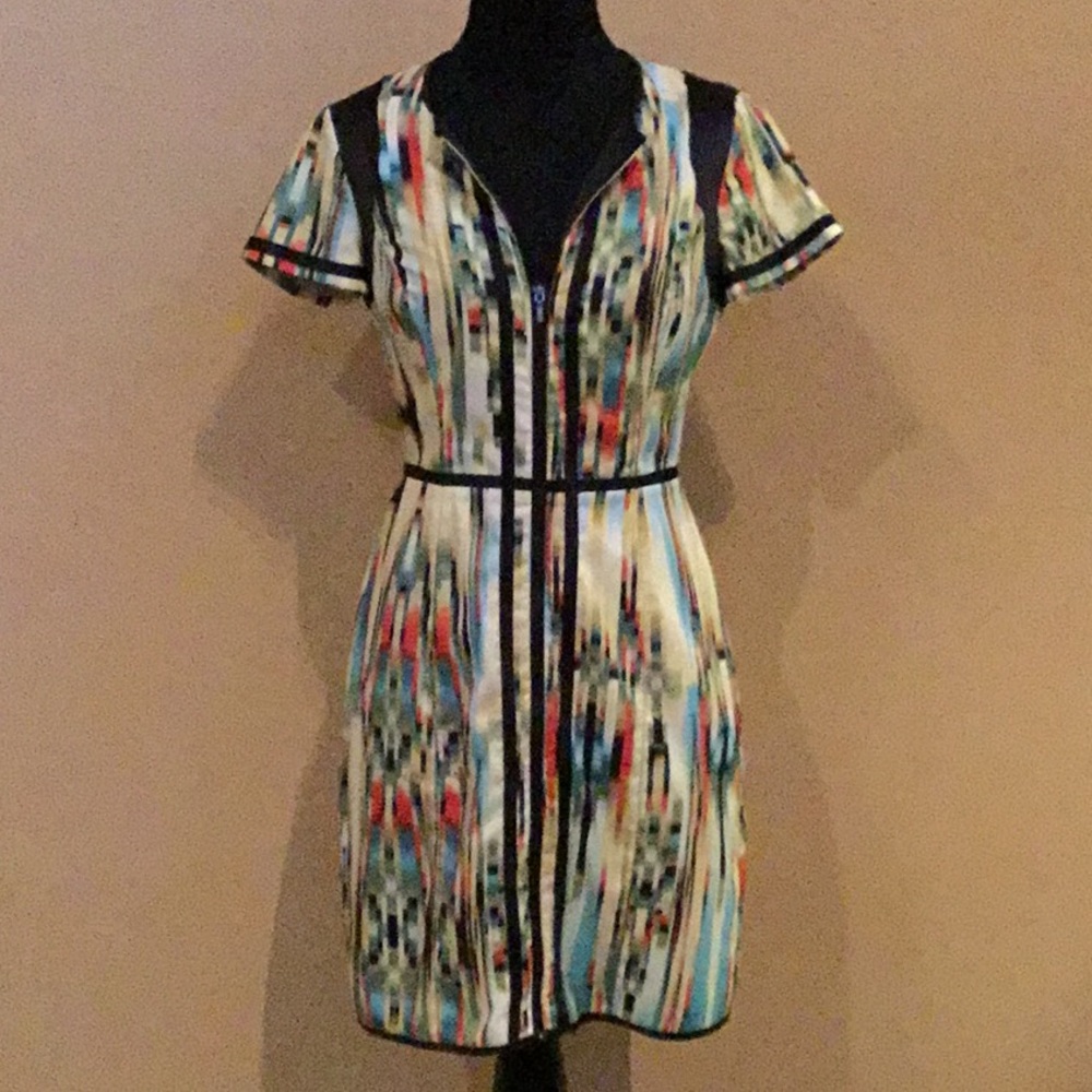 Bebe cap sleeve dress